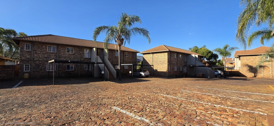 2 Bedroom Property for Sale in Highveld Gauteng