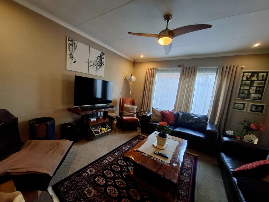 3 Bedroom Property for Sale in Sunair Park Gauteng