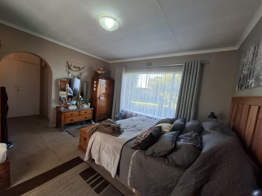 3 Bedroom Property for Sale in Sunair Park Gauteng