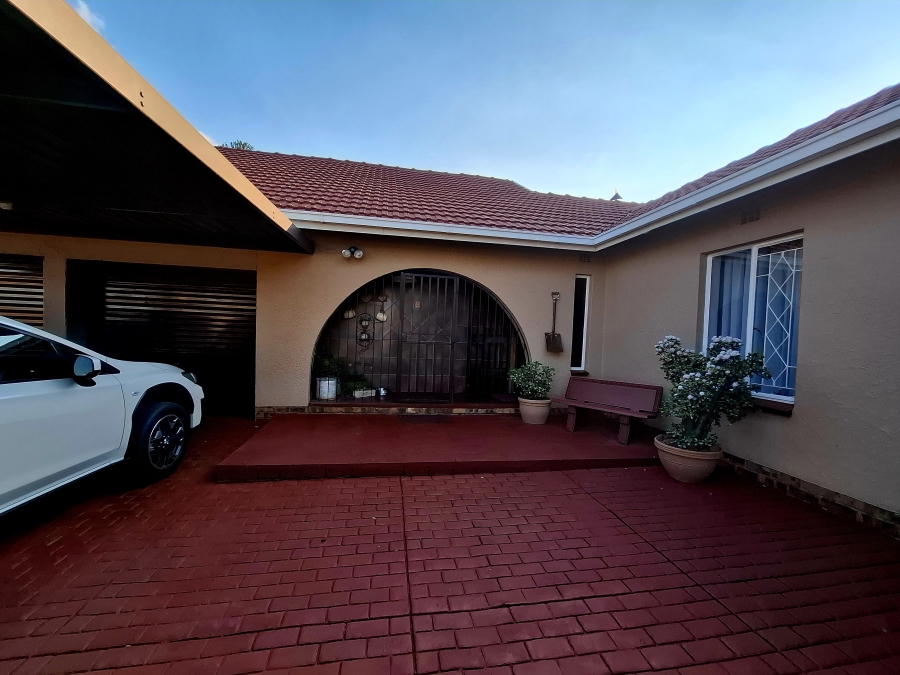 3 Bedroom Property for Sale in Sunair Park Gauteng