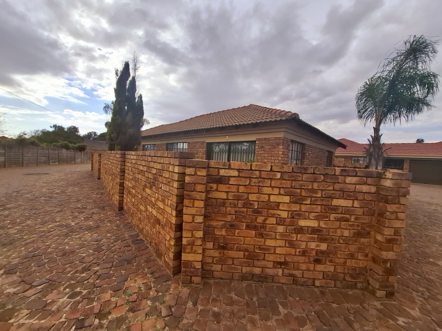3 Bedroom Property for Sale in Modder East Gauteng