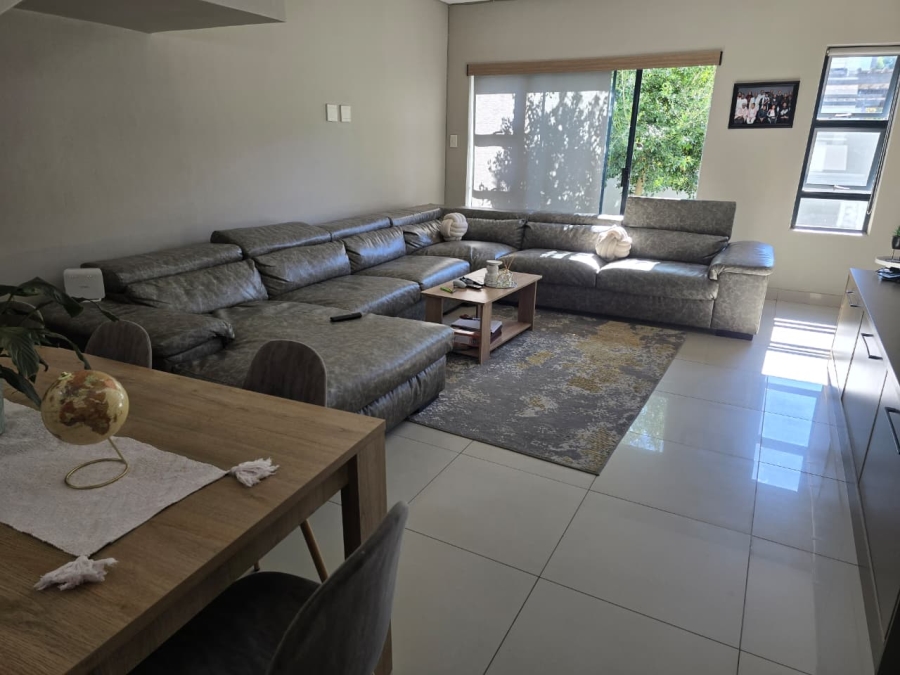 To Let 3 Bedroom Property for Rent in Equestria Gauteng