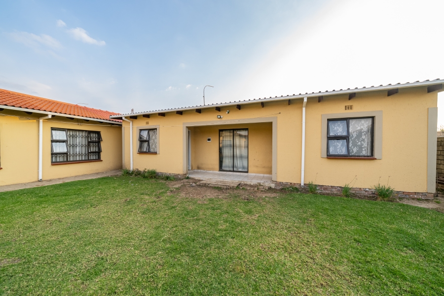 3 Bedroom Property for Sale in Dalpark Gauteng