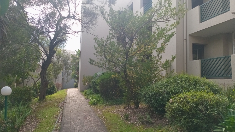 1 Bedroom Property for Sale in Bryanston Gauteng