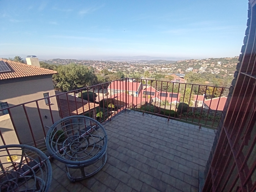4 Bedroom Property for Sale in Bassonia Gauteng