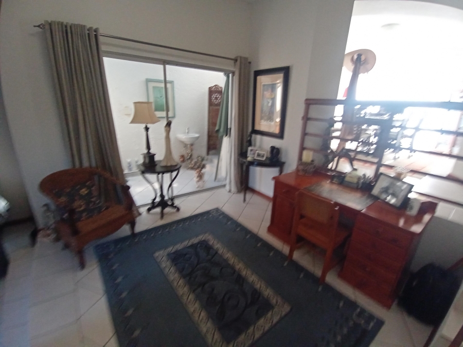 4 Bedroom Property for Sale in Bassonia Gauteng