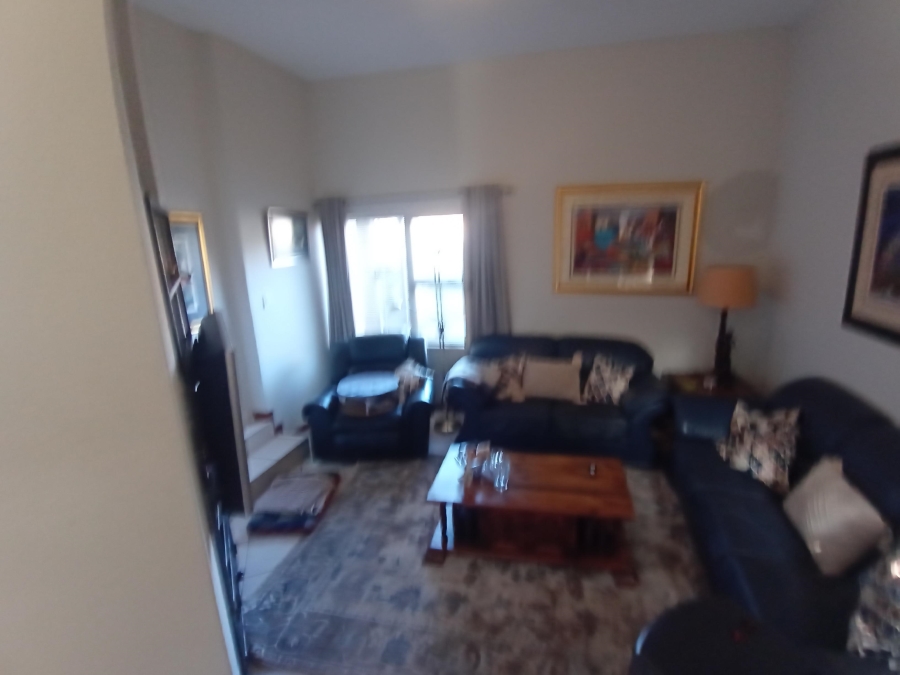 4 Bedroom Property for Sale in Bassonia Gauteng