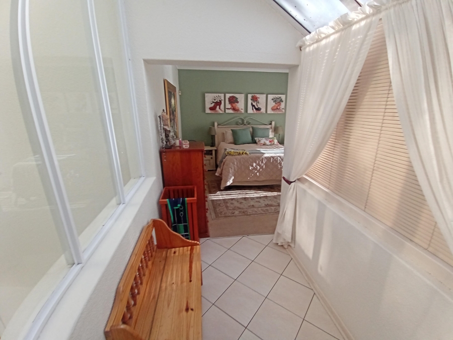 4 Bedroom Property for Sale in Bassonia Gauteng