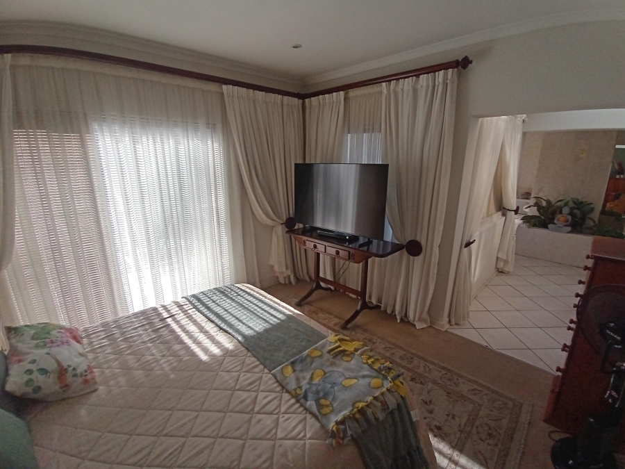4 Bedroom Property for Sale in Bassonia Gauteng