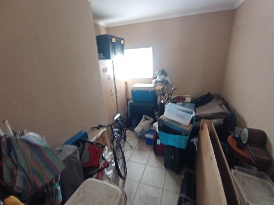 4 Bedroom Property for Sale in Bassonia Gauteng