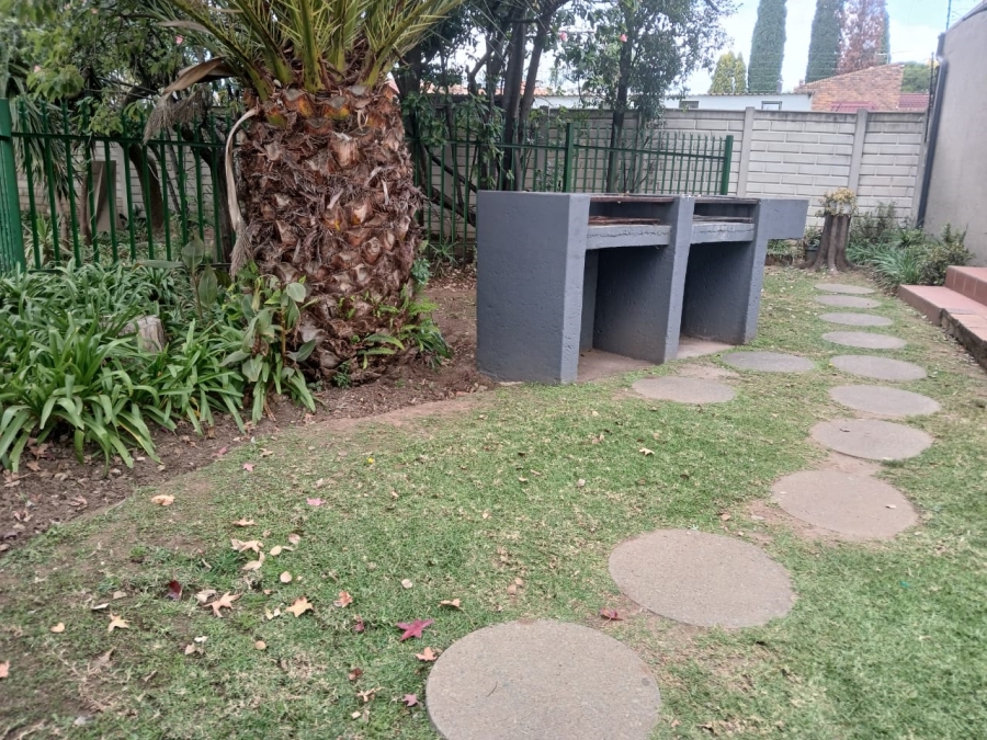 2 Bedroom Property for Sale in Eden Glen Gauteng