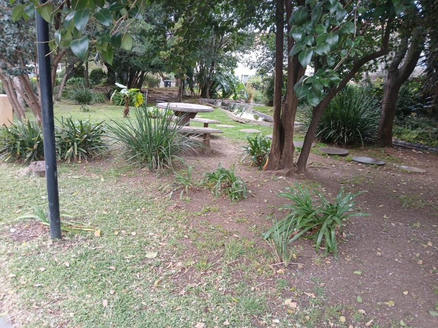 2 Bedroom Property for Sale in Eden Glen Gauteng