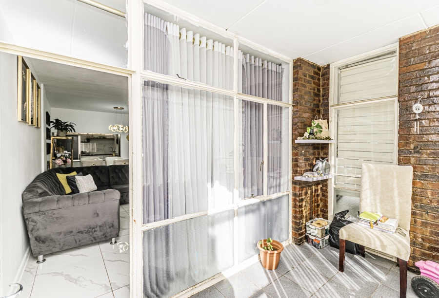 2 Bedroom Property for Sale in Florida Gauteng