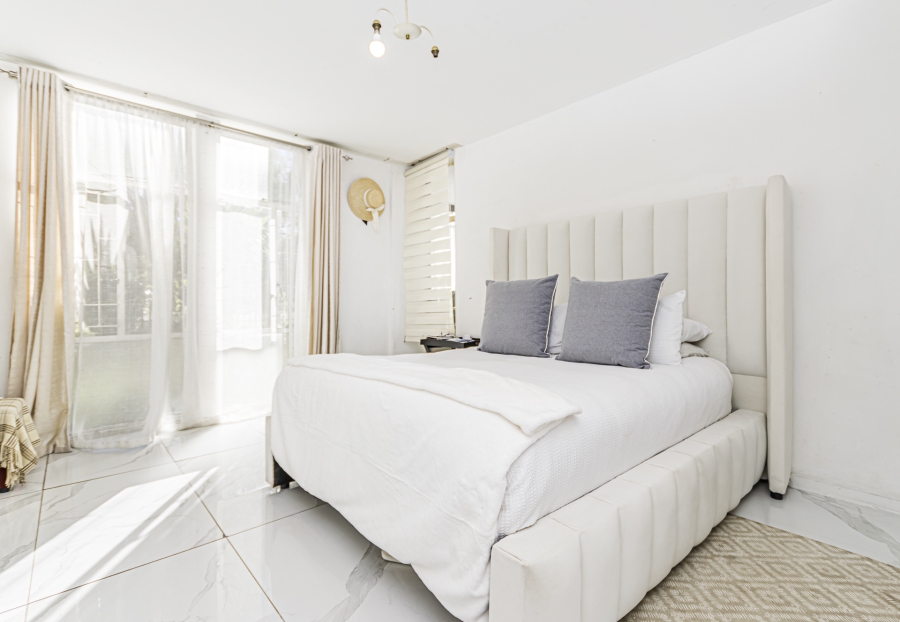 2 Bedroom Property for Sale in Florida Gauteng