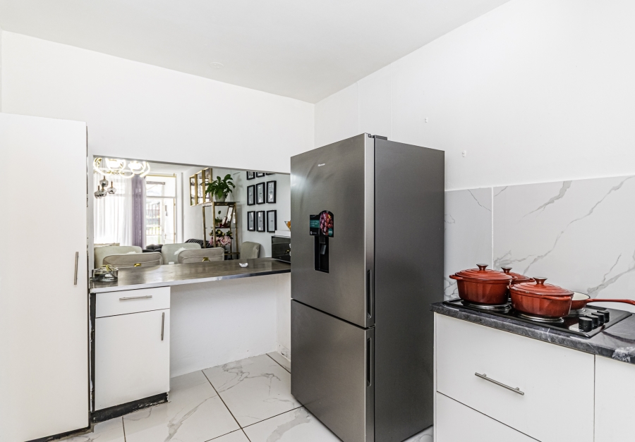 2 Bedroom Property for Sale in Florida Gauteng
