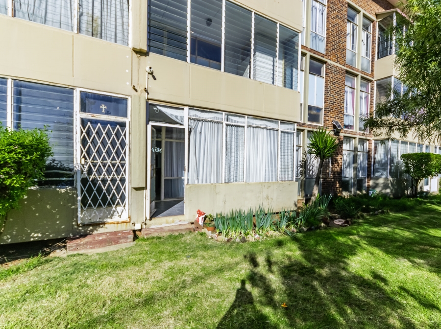 2 Bedroom Property for Sale in Florida Gauteng