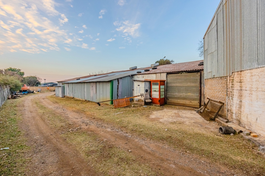 3 Bedroom Property for Sale in Loumarina A H Gauteng