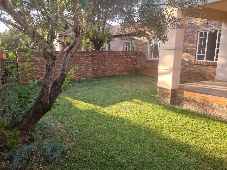 3 Bedroom Property for Sale in Equestria Gauteng