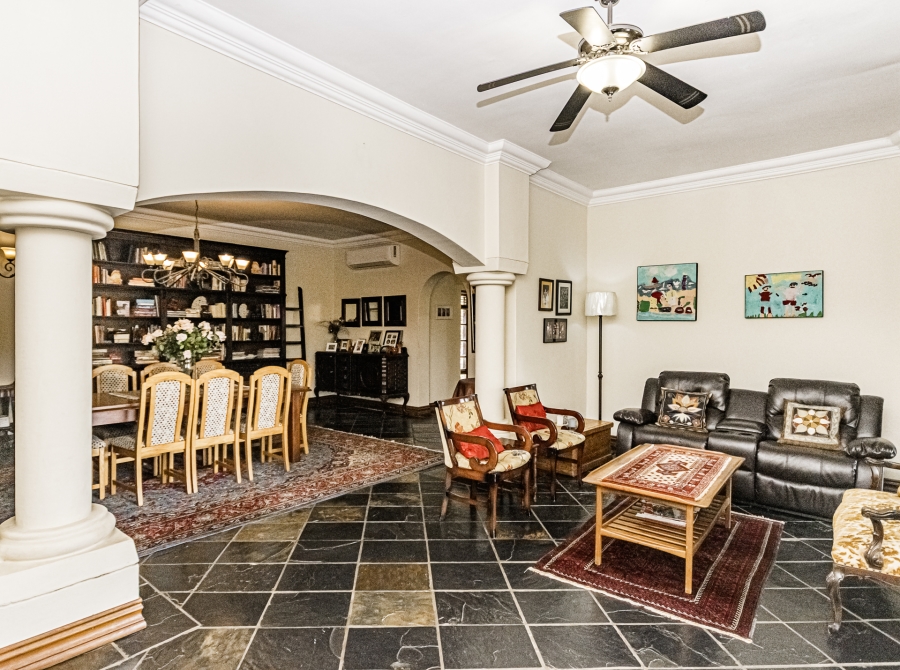 4 Bedroom Property for Sale in Clubview Gauteng
