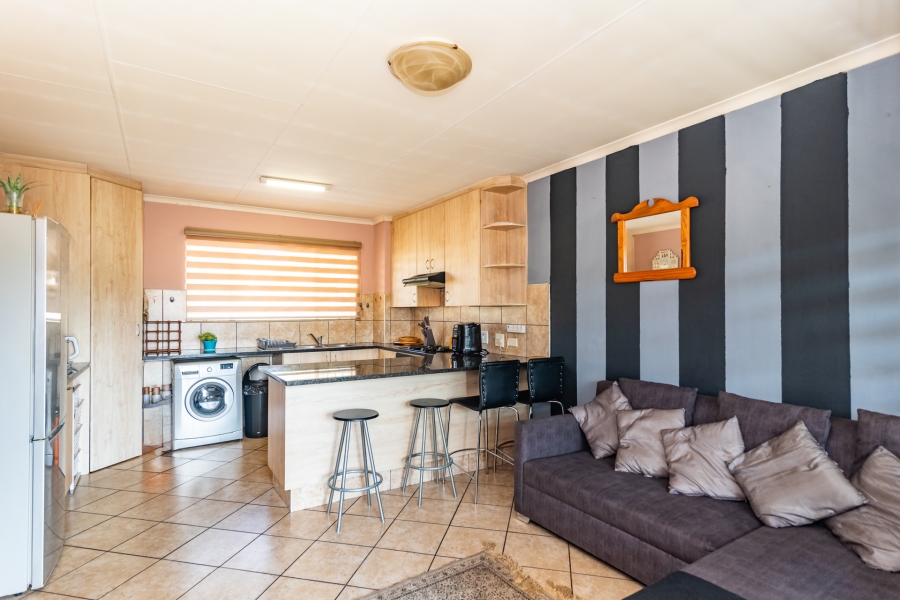 2 Bedroom Property for Sale in Florida Glen Gauteng