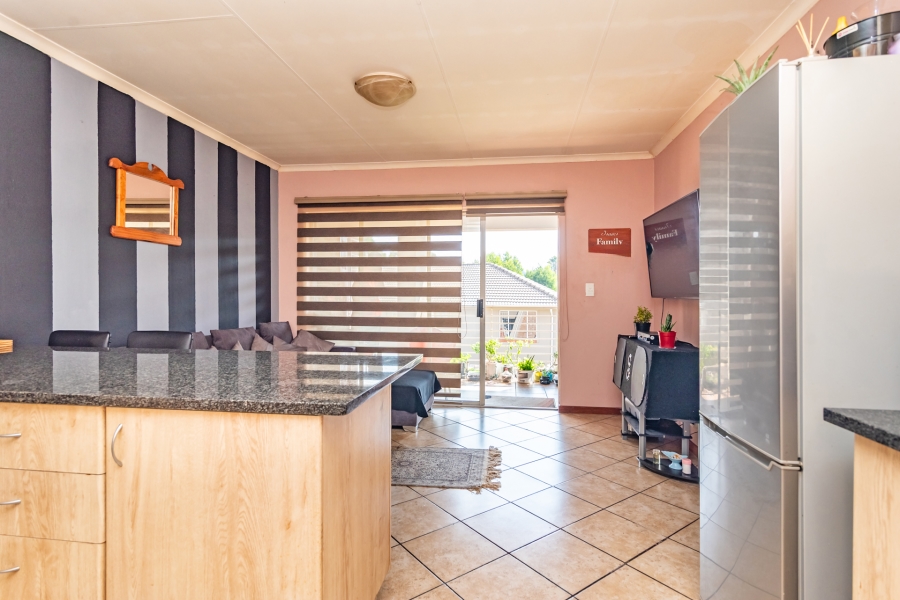 2 Bedroom Property for Sale in Florida Glen Gauteng