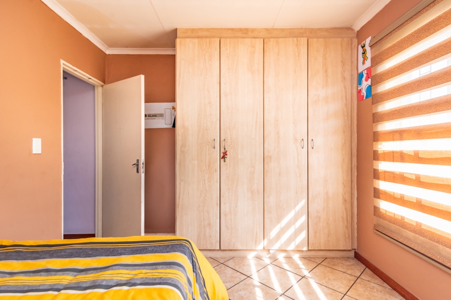 2 Bedroom Property for Sale in Florida Glen Gauteng