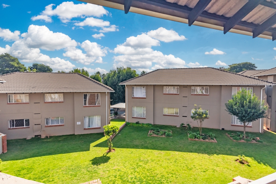 2 Bedroom Property for Sale in Florida Glen Gauteng