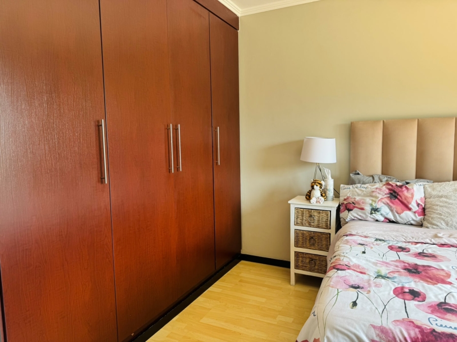 2 Bedroom Property for Sale in Bedfordview Gauteng