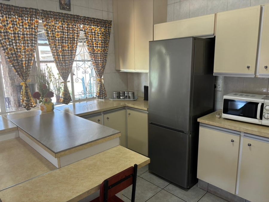 3 Bedroom Property for Sale in South Crest Gauteng