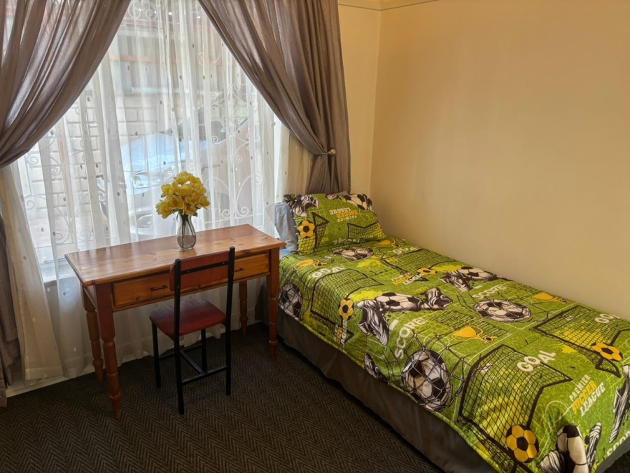 3 Bedroom Property for Sale in South Crest Gauteng
