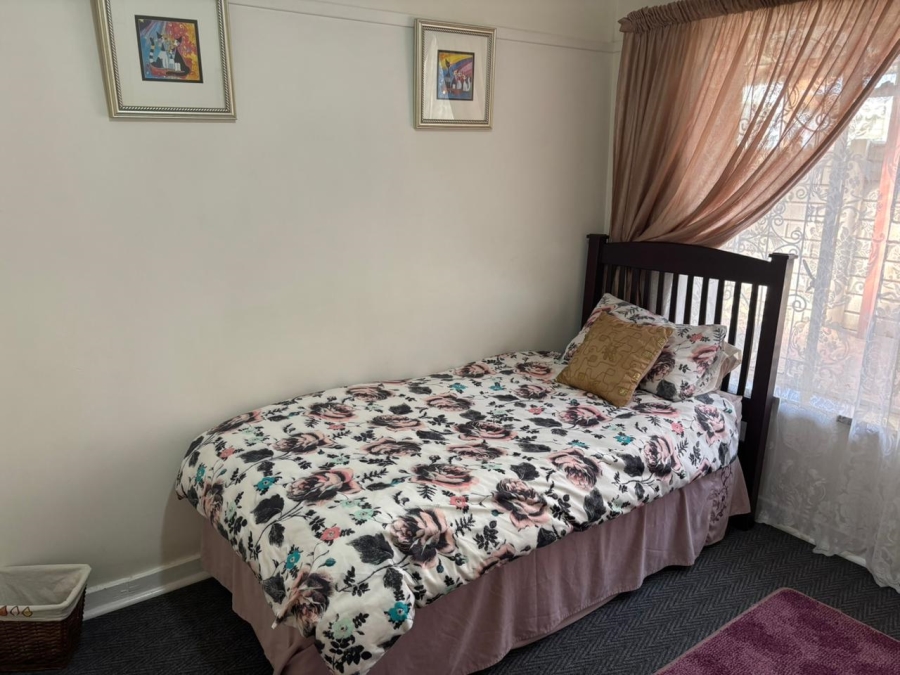 3 Bedroom Property for Sale in South Crest Gauteng