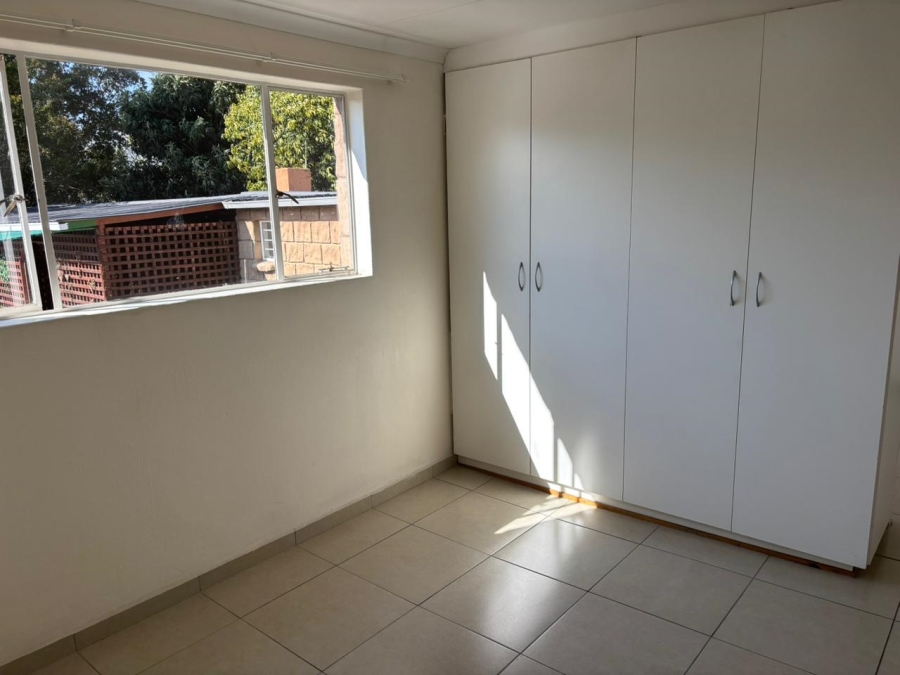 3 Bedroom Property for Sale in South Crest Gauteng