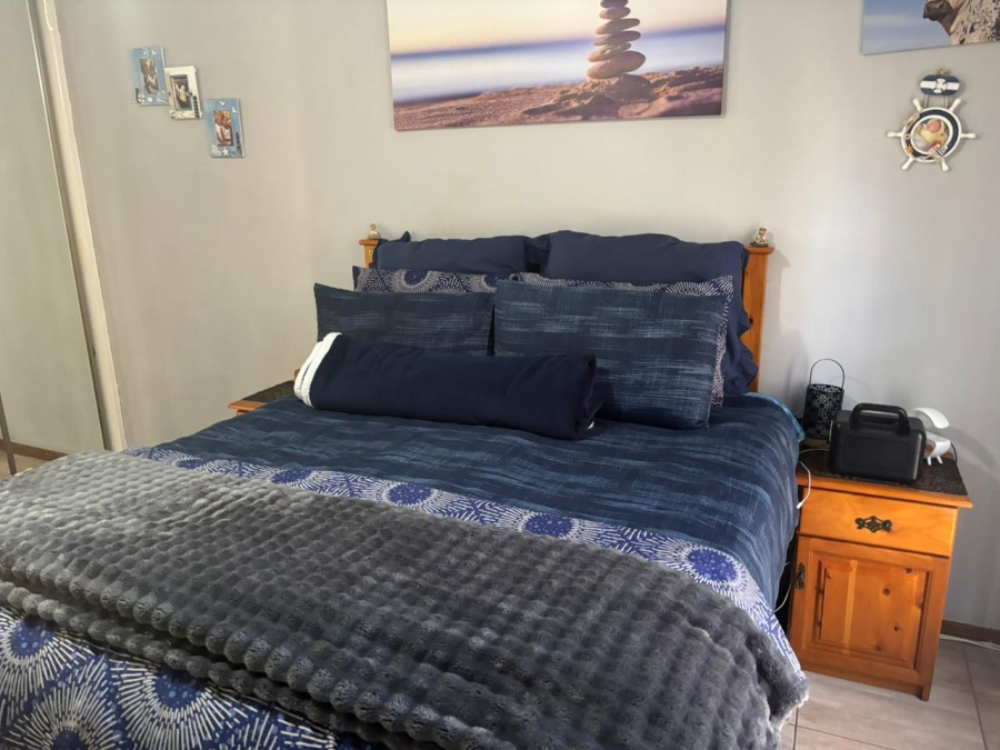 2 Bedroom Property for Sale in South Crest Gauteng