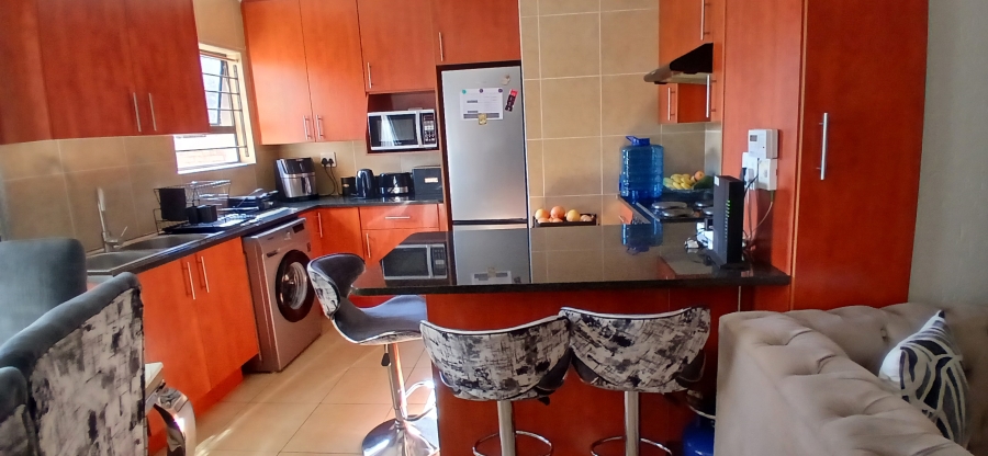 2 Bedroom Property for Sale in New Redruth Gauteng