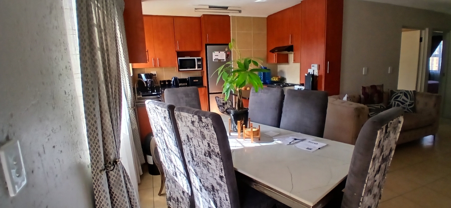 2 Bedroom Property for Sale in New Redruth Gauteng