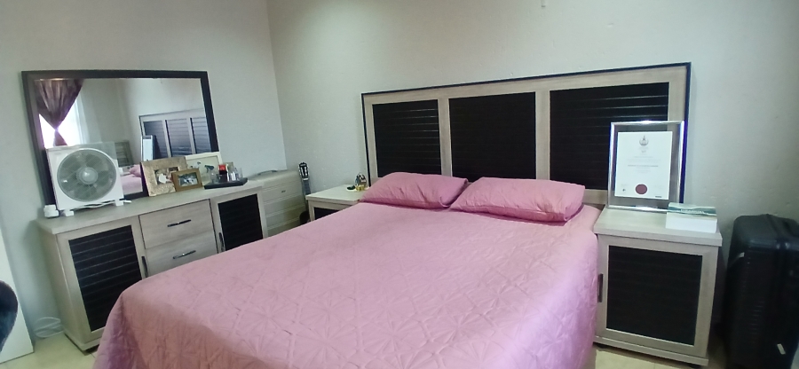 2 Bedroom Property for Sale in New Redruth Gauteng