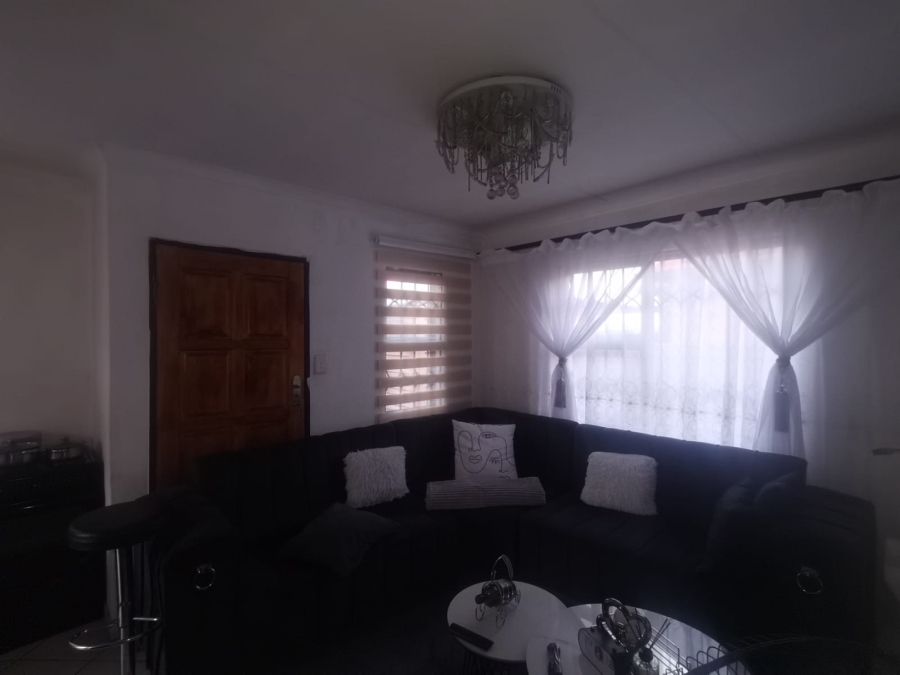 2 Bedroom Property for Sale in Vanderbijlpark CE 3 Gauteng