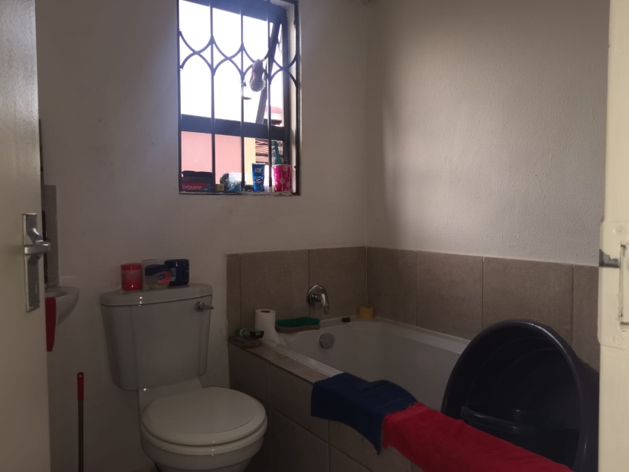 2 Bedroom Property for Sale in Vanderbijlpark CE 3 Gauteng