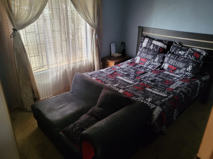 2 Bedroom Property for Sale in Naturena Gauteng