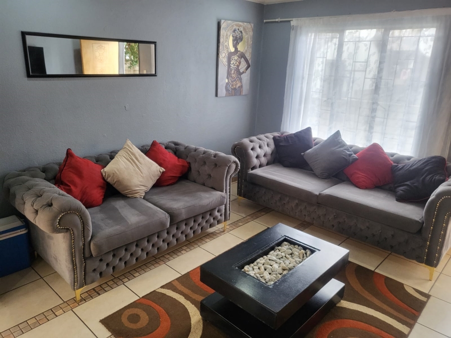 2 Bedroom Property for Sale in Naturena Gauteng