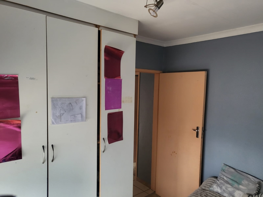 2 Bedroom Property for Sale in Naturena Gauteng