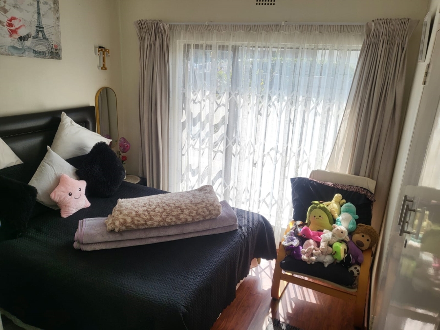 4 Bedroom Property for Sale in Ridgeway Gauteng
