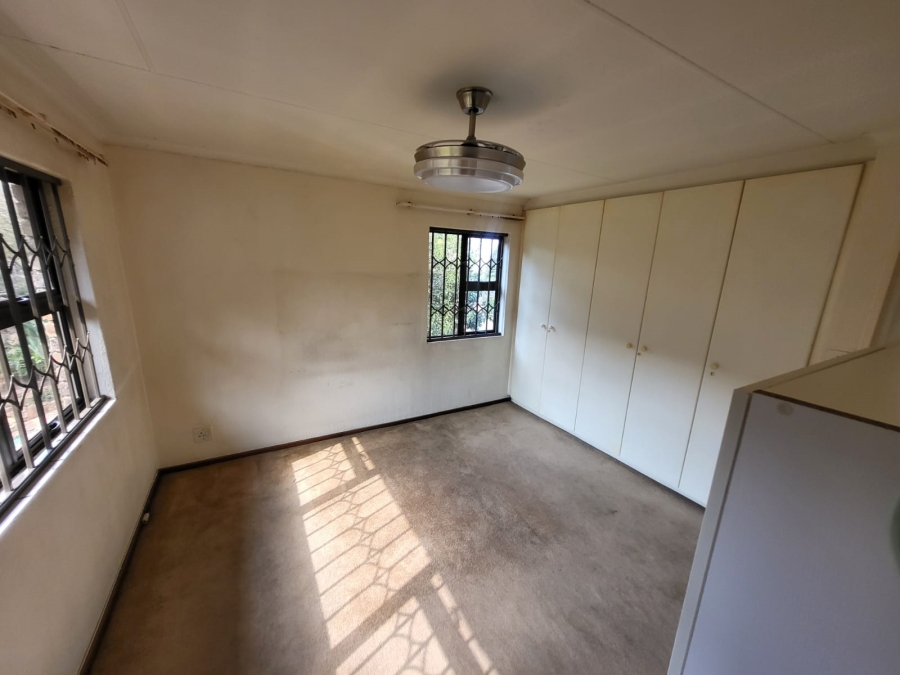 2 Bedroom Property for Sale in Ridgeway Gauteng