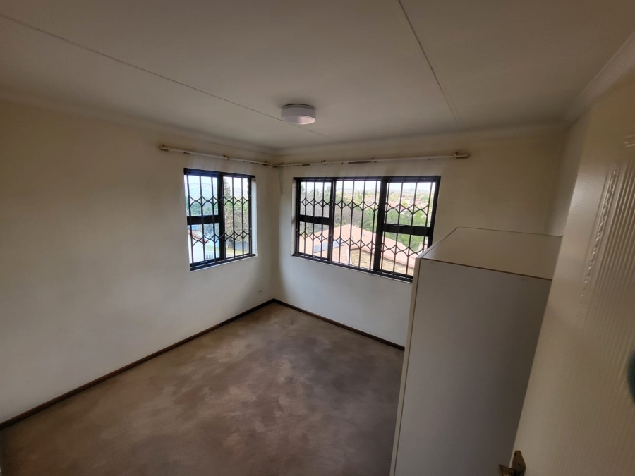2 Bedroom Property for Sale in Ridgeway Gauteng