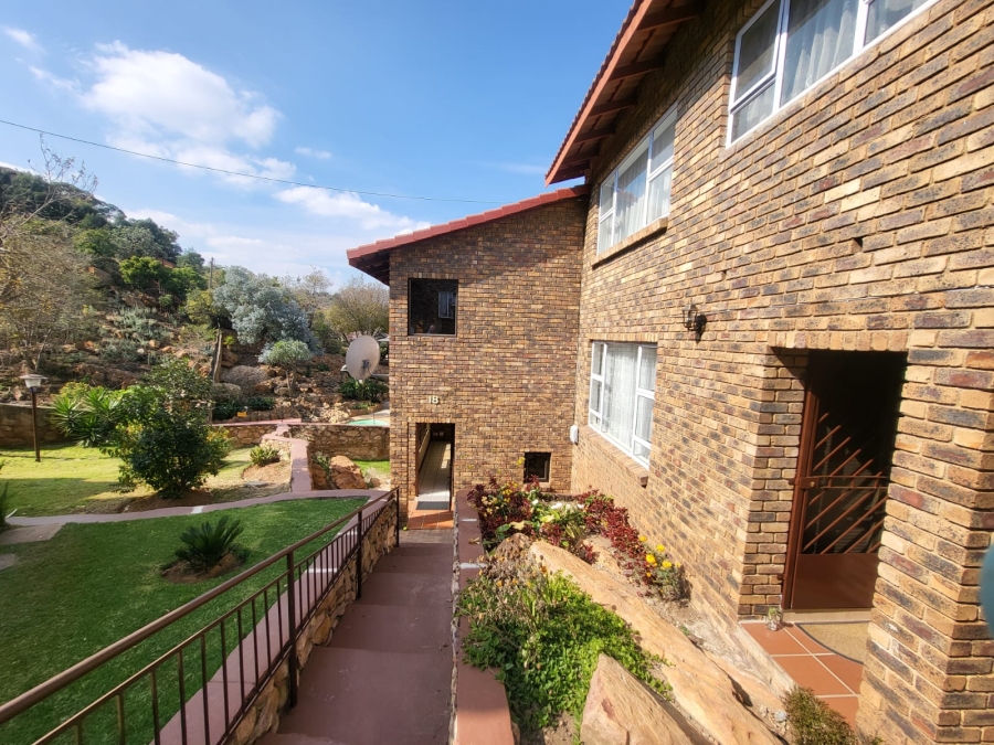 2 Bedroom Property for Sale in Ridgeway Gauteng