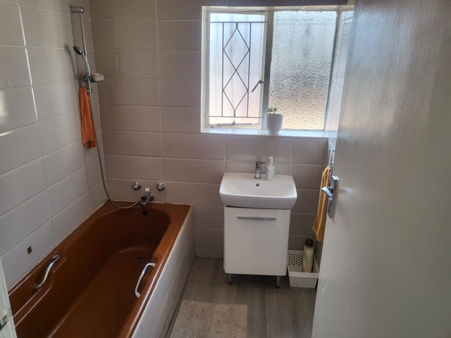 3 Bedroom Property for Sale in Regents Park Gauteng