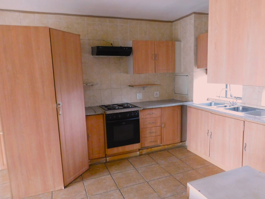 3 Bedroom Property for Sale in Kilner Park Gauteng