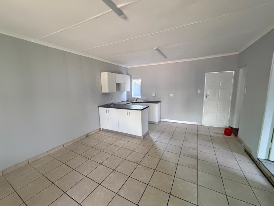 To Let 1 Bedroom Property for Rent in Impala Park Gauteng