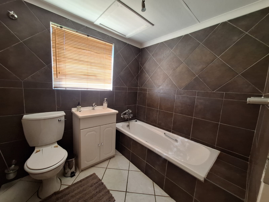3 Bedroom Property for Sale in Vaal Marina Gauteng