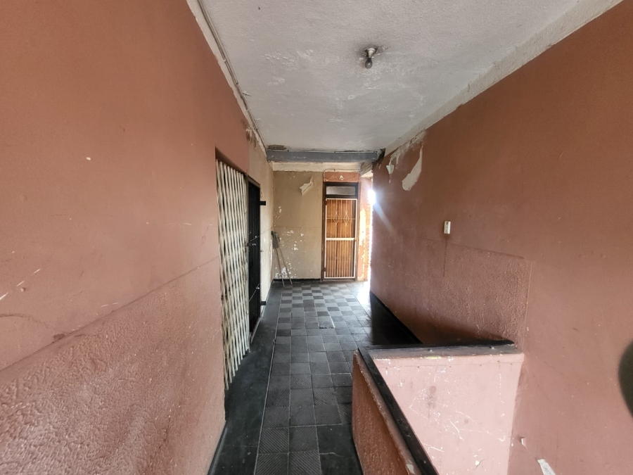2 Bedroom Property for Sale in Turffontein Gauteng